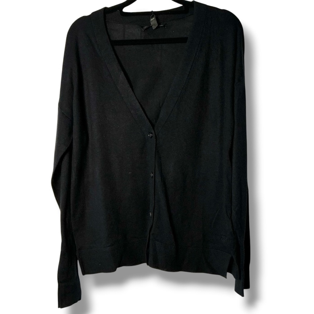 Banana republic, lightweight V-neck cardigan sweater